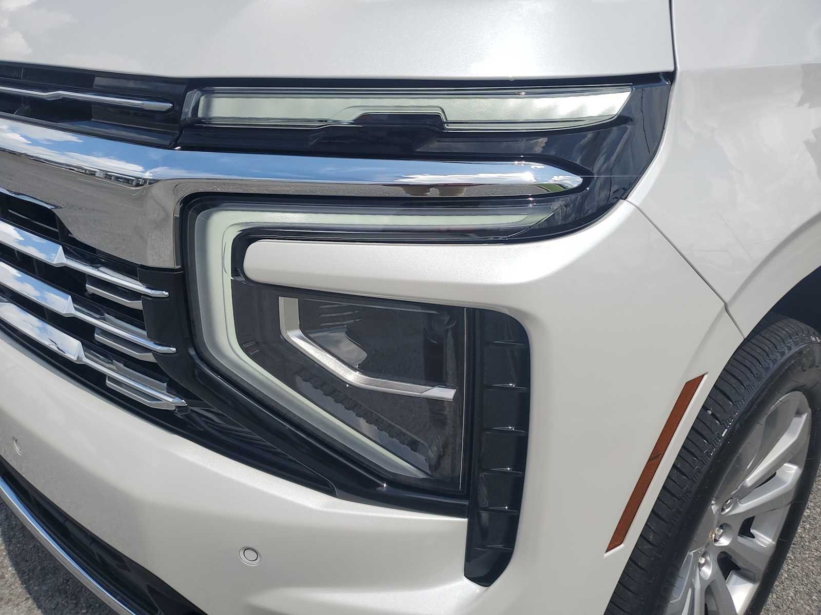 2025 Chevrolet Suburban Premier - Photo 24