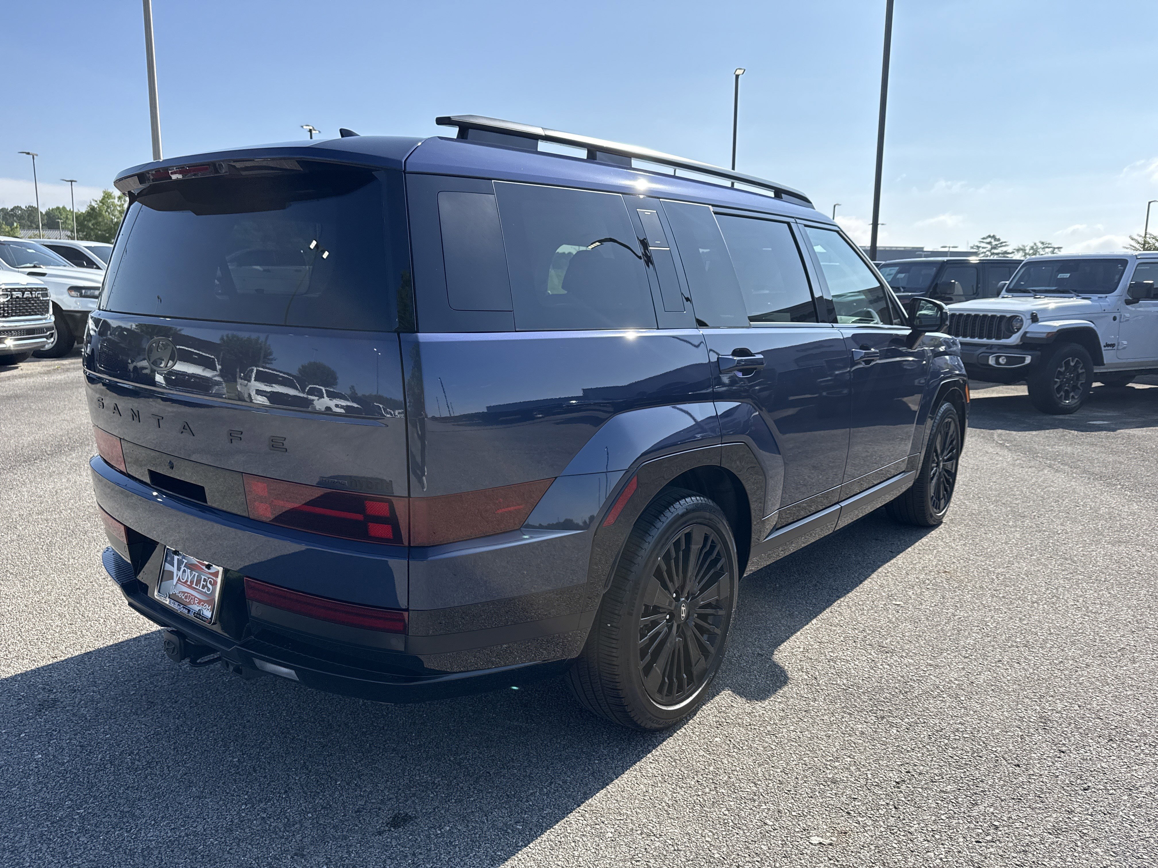 Used 2025 Atlantis Blue Hyundai Calligraphy image 7