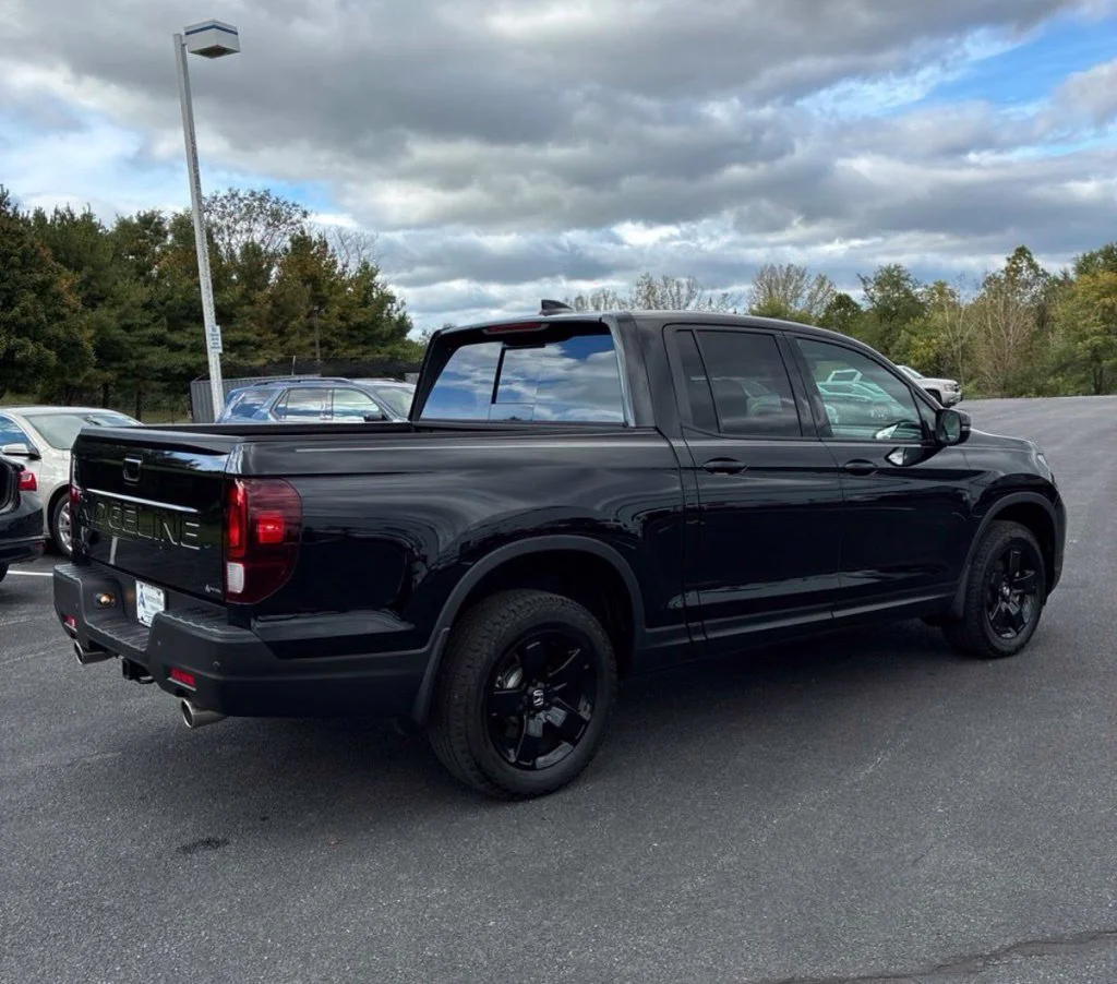 Used 2026 Black Honda Black Edition image 7