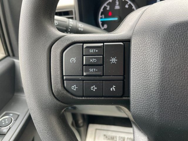 2025 Ford F-350 Super Duty Chassis Cab XL - Photo 20