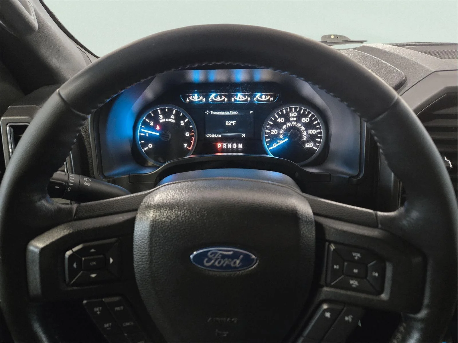 Used 2017 Oxford White Ford XLT image 16