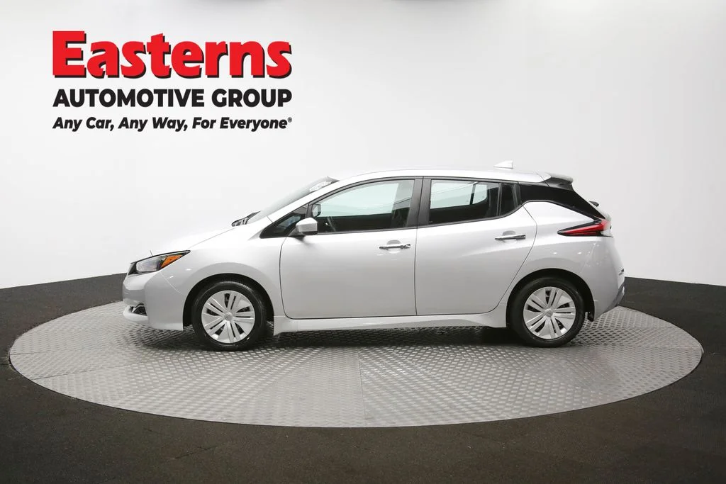 Used 2023 Silver Nissan S image 55