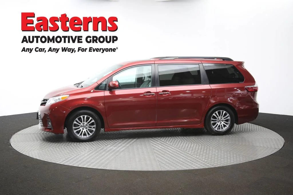 Used 2019 Red Toyota XLE image 61