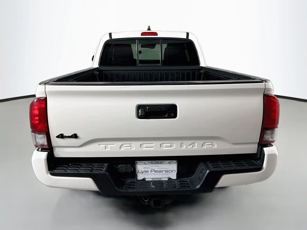 Used 2021 Super White Toyota SR image 10