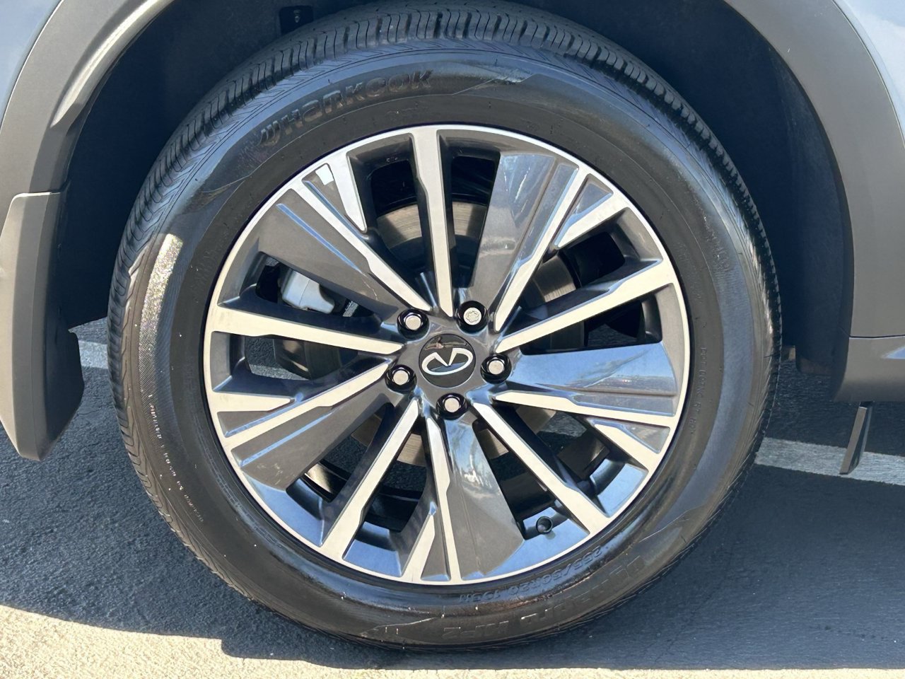 Certified Used 2027 Harbor Gray INFINITI LUXE image 8