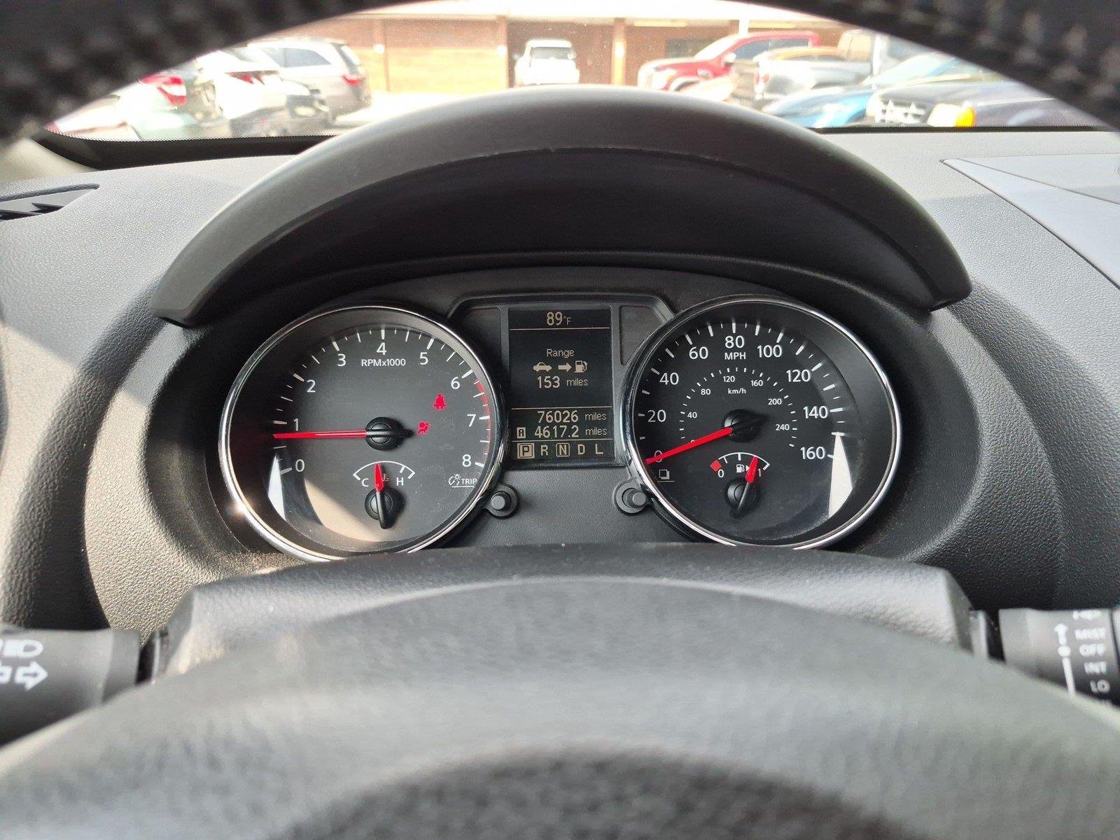 Used 2012 Platinum Graphite Nissan SL image 22