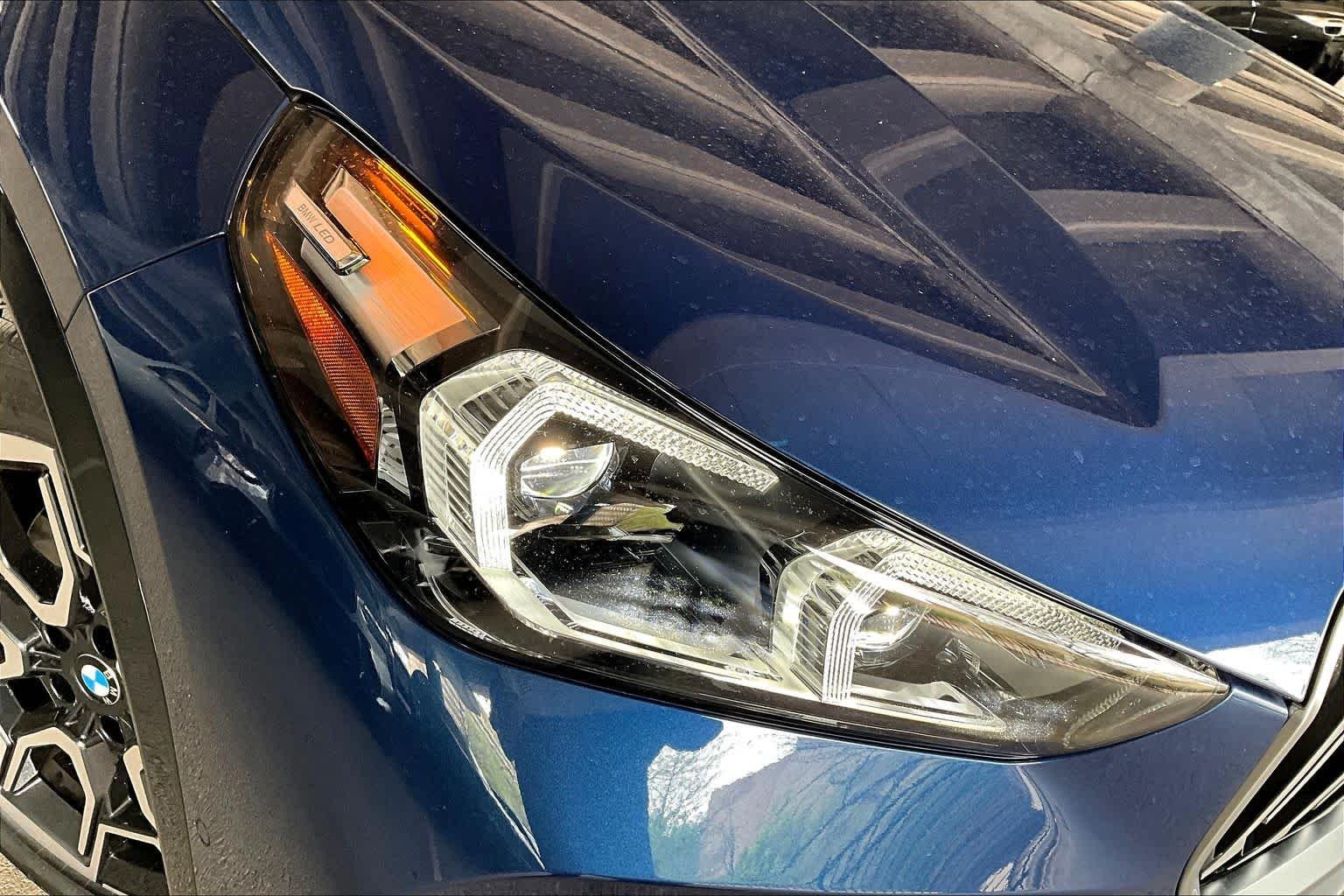 Certified Used 2025 Phytonic Blue Metallic BMW xDrive28i image 27