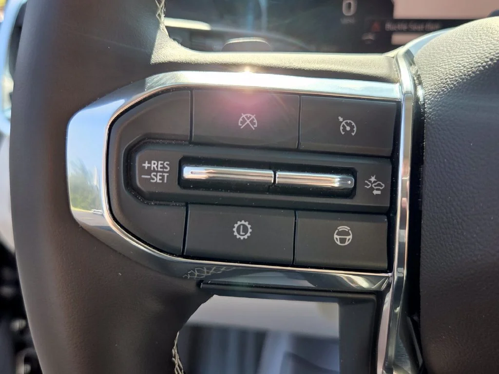 Used 2026 Sterling Metallic GMC Denali image 27