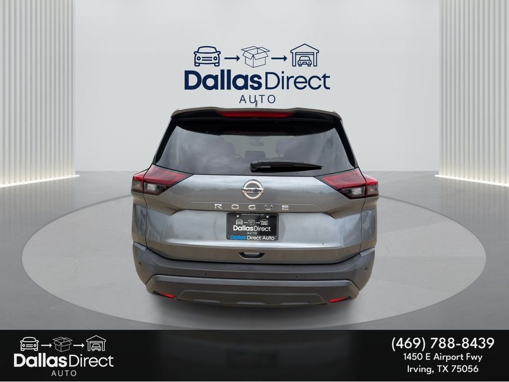 Used 2021 Gun Metallic Nissan S image 7