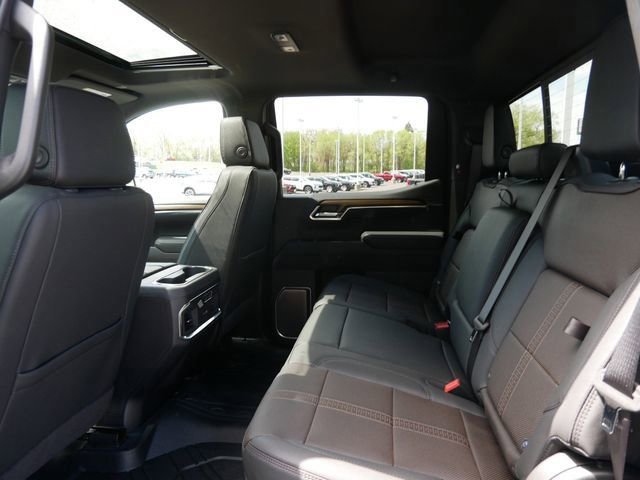 2026 Chevrolet Silverado 1500 High Country - Photo 6