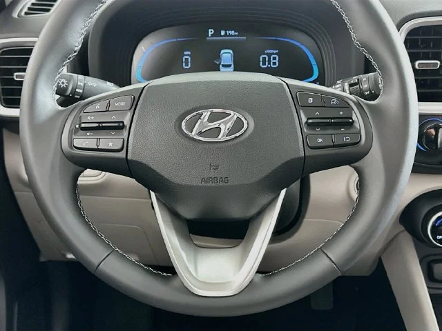 New 2026 Hyundai VENUE SEL