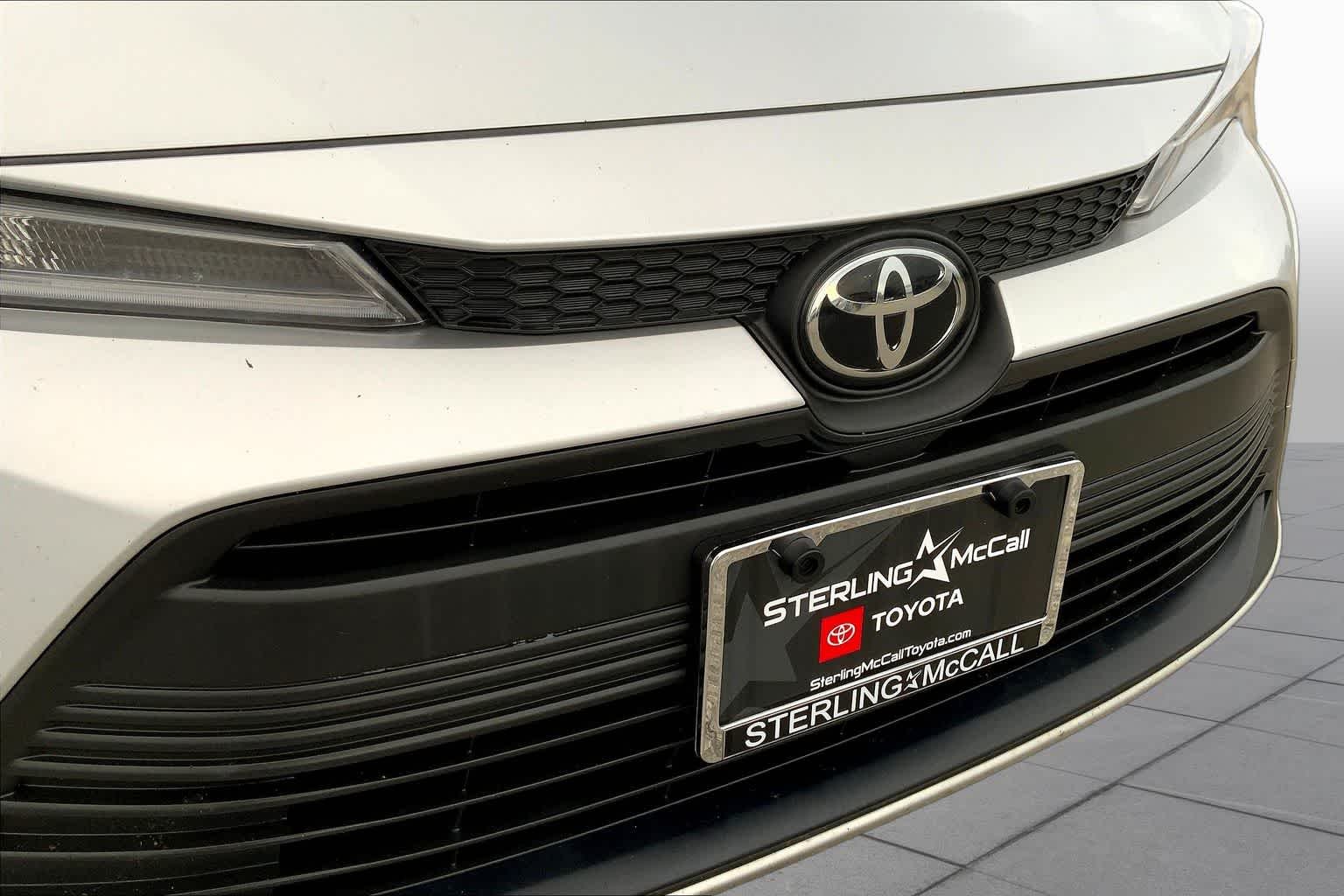 Used 2023 Classic Silver Metallic Toyota LE image 29