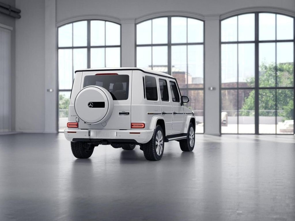 Certified Used 2024 Polar White Mercedes-Benz  image 22