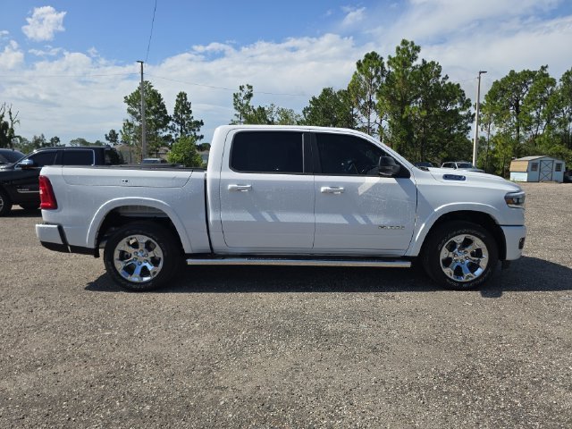 New 2026 Bright White Clear-Coat Exterior Paint RAM Big Horn/Lone Star image 3