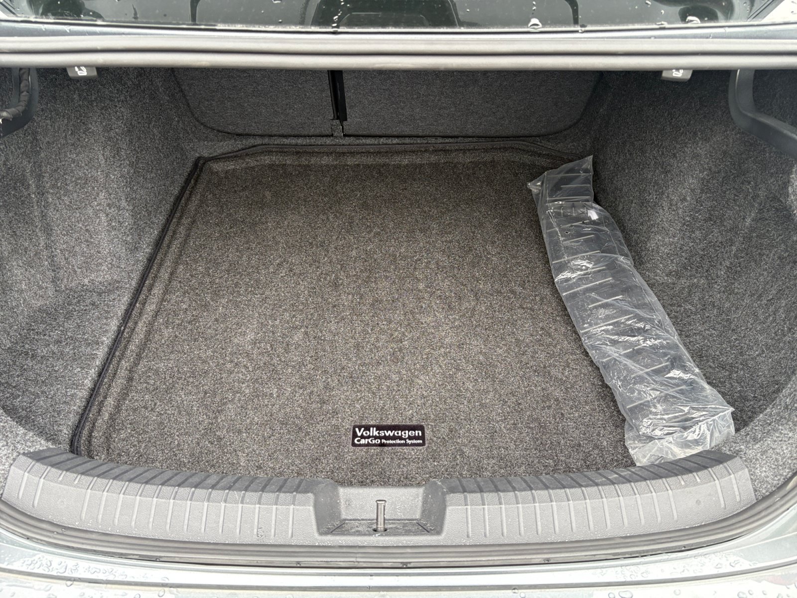 Certified Used 2024 Platinum Gray Metallic Volkswagen Sport image 12