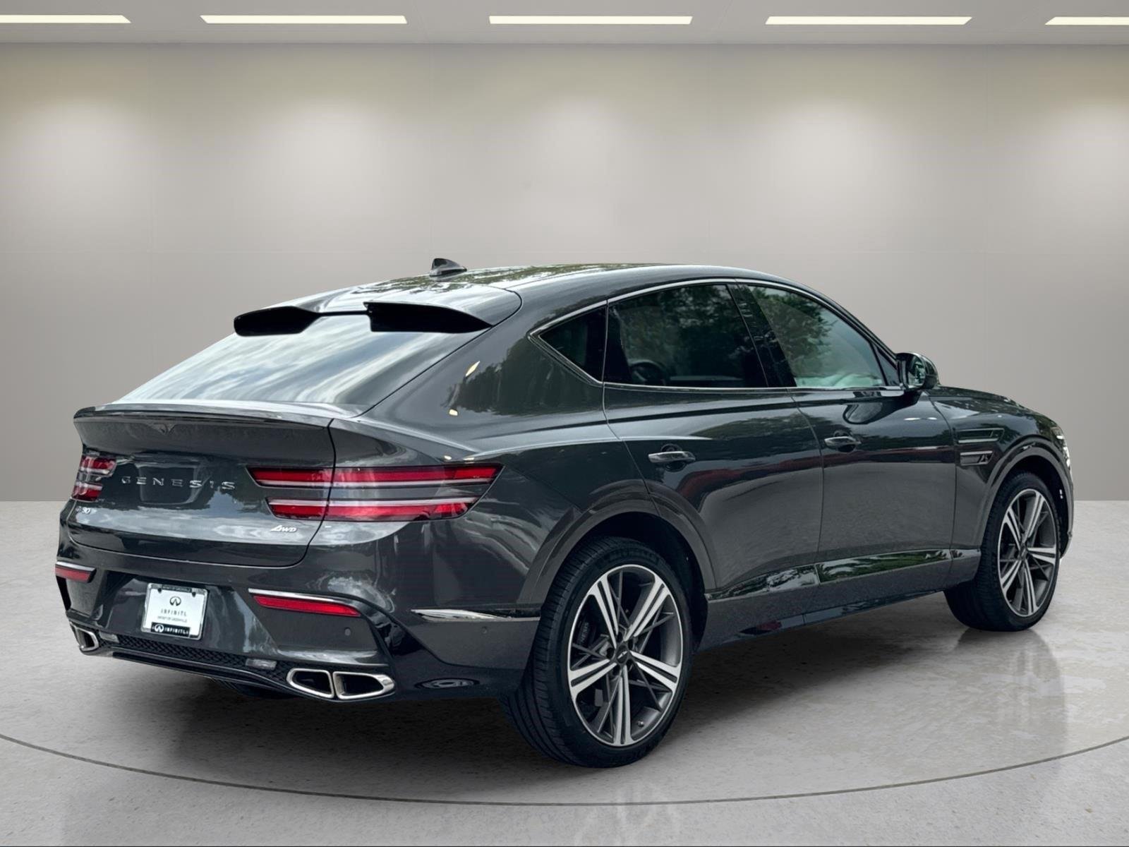 Used 2025 Makalu Gray Genesis 3.5T e-SC image 5