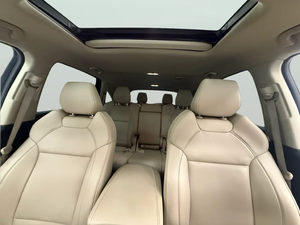 Used 2020 White Acura 3.5L image 16
