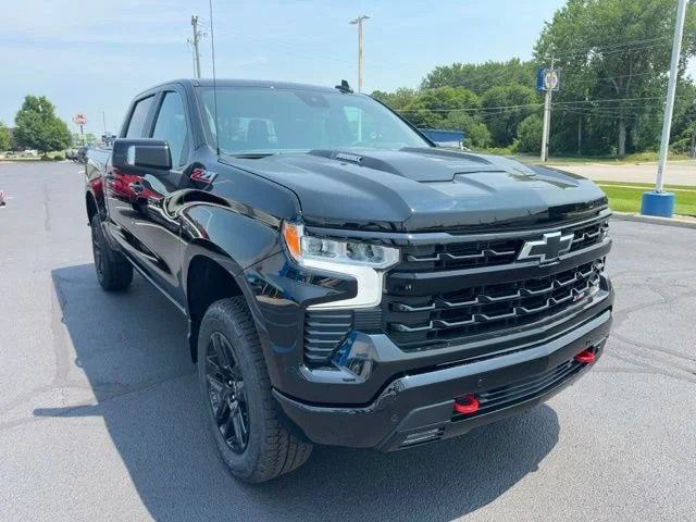 2026 Chevrolet Silverado 1500 LT Trail Boss - Photo 4