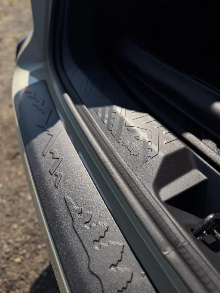 New 2026 SAND DUNE PEARL Subaru Limited Hybrid image 37
