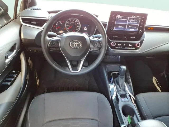Used 2021 Black Toyota SE image 17
