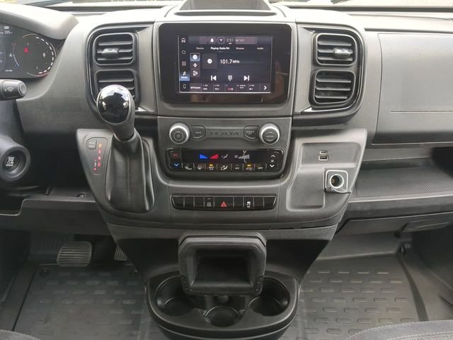 Used 2025 White Ram Base image 20
