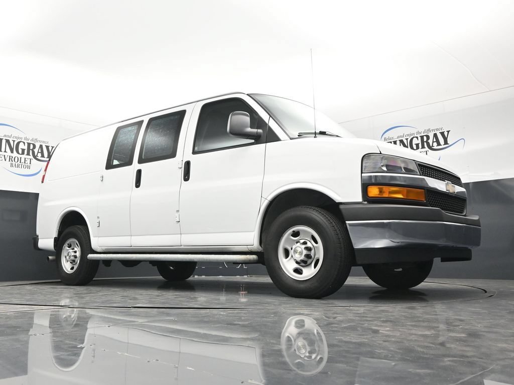 Used 2024 Summit White Chevrolet WT image 29