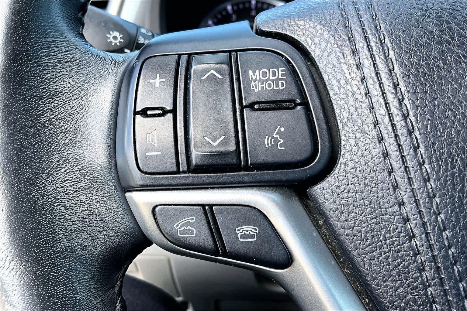 Used 2015 Predawn Gray Mica Toyota LE Plus image 21
