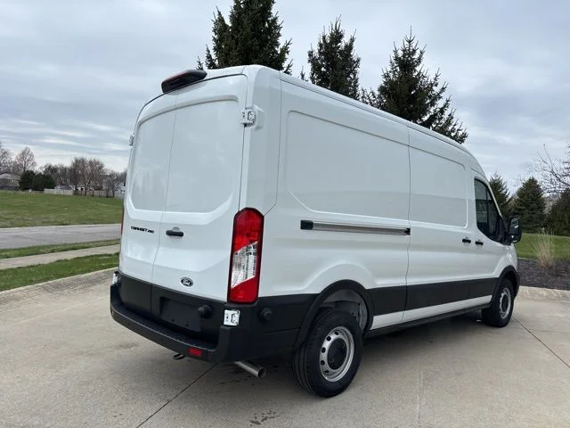 New 2026 Oxford White Ford Cargo Van image 6