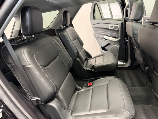 Certified Used 2021 Agate Black Metallic Ford XLT image 29