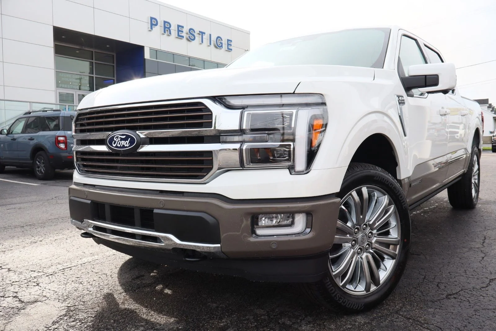 New 2026 Star White Metallic Tri-Coat Ford King Ranch® image 2