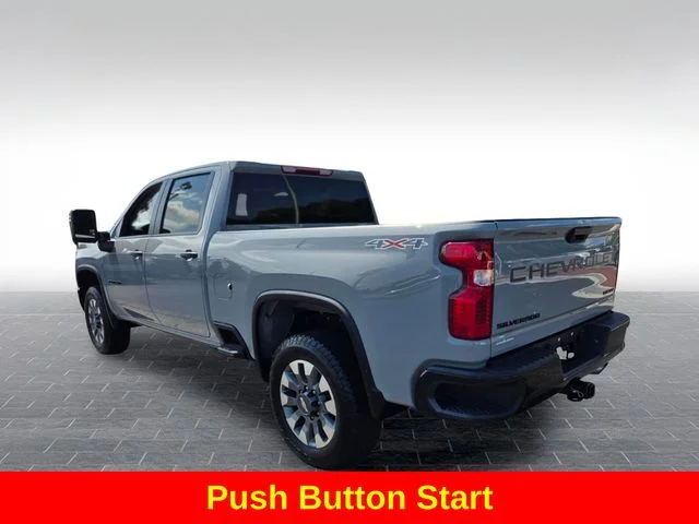 Used 2024 Gray Chevrolet Custom image 6