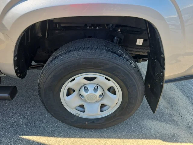 Used 2020 Silver Toyota SR image 33