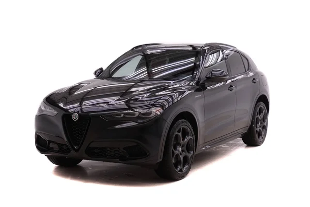 2026 Alfa Romeo Stelvio Base
