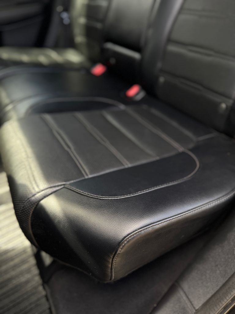 Used 2017 Dark Olive Metallic Honda Touring image 38