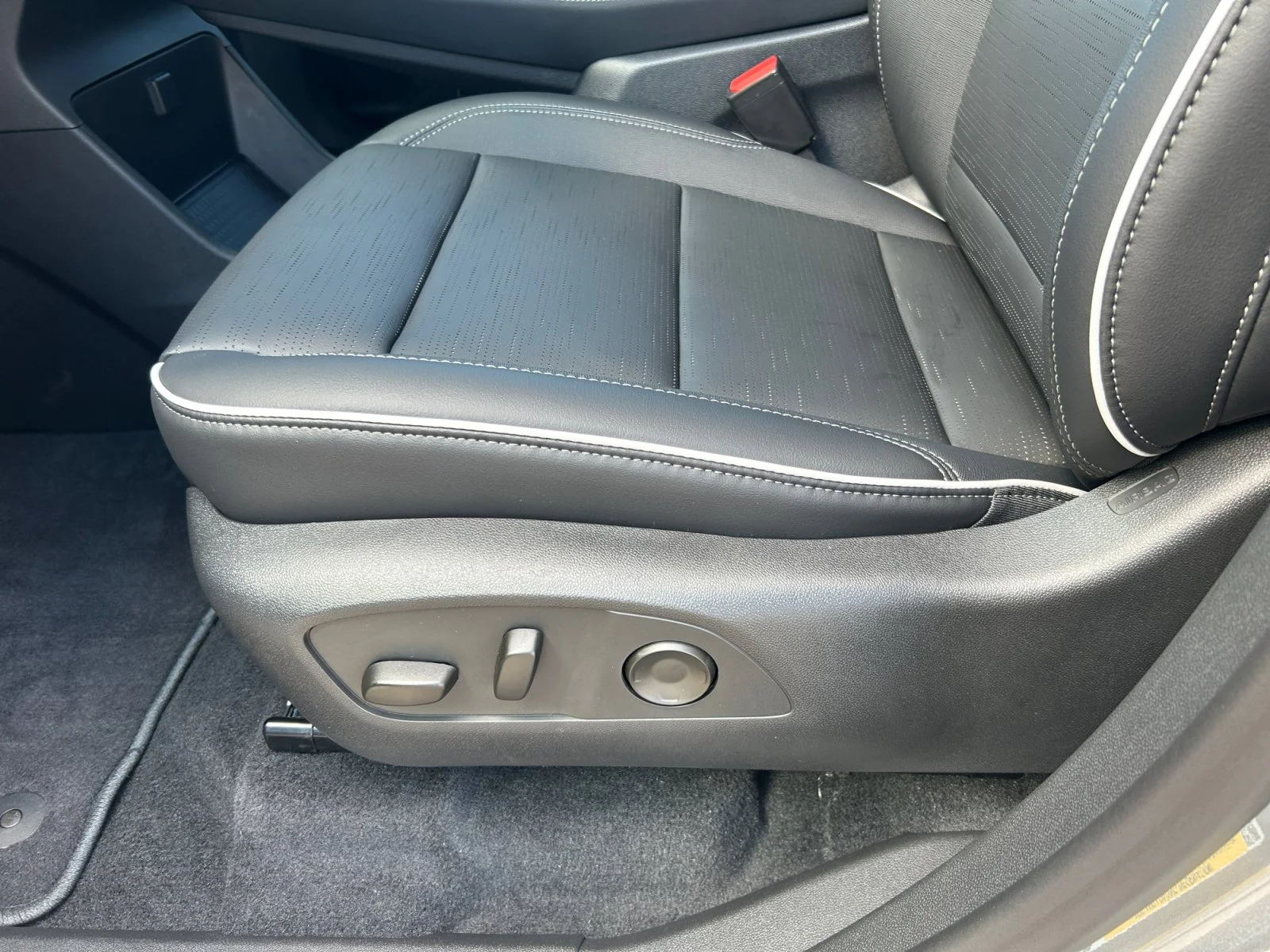 New 2026 Moonstone Grey Metallic Buick Sport Touring AWD image 15