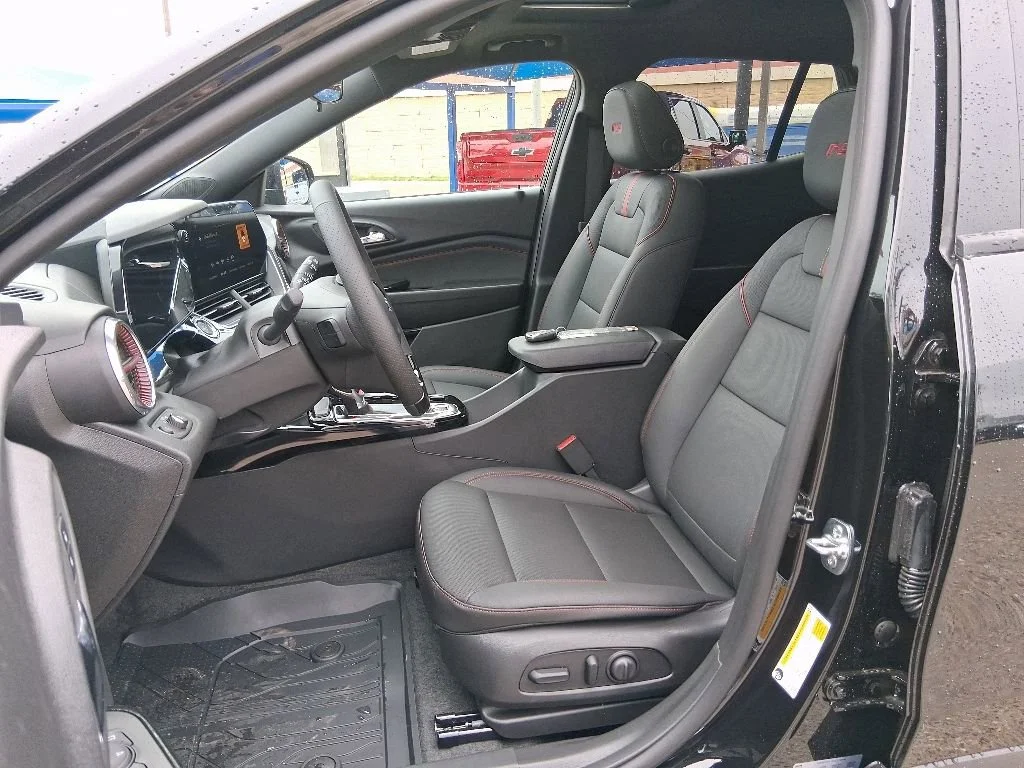 2026 Chevrolet Trax RS - Photo 14