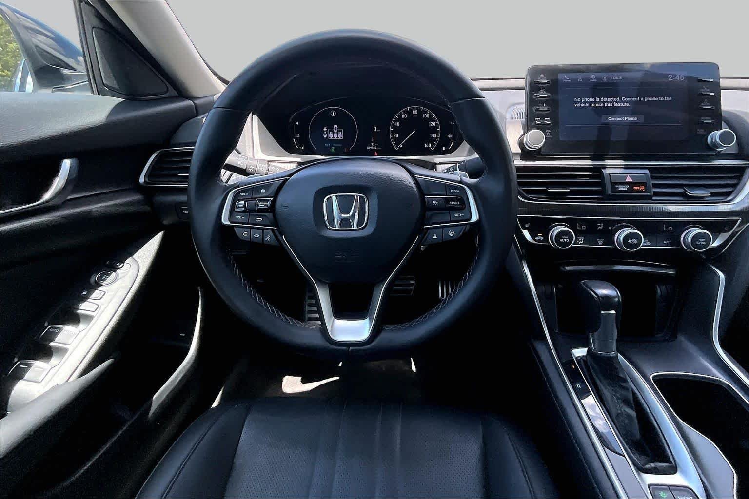 Used 2022 Platinum White Pearl Honda Sport SE image 6