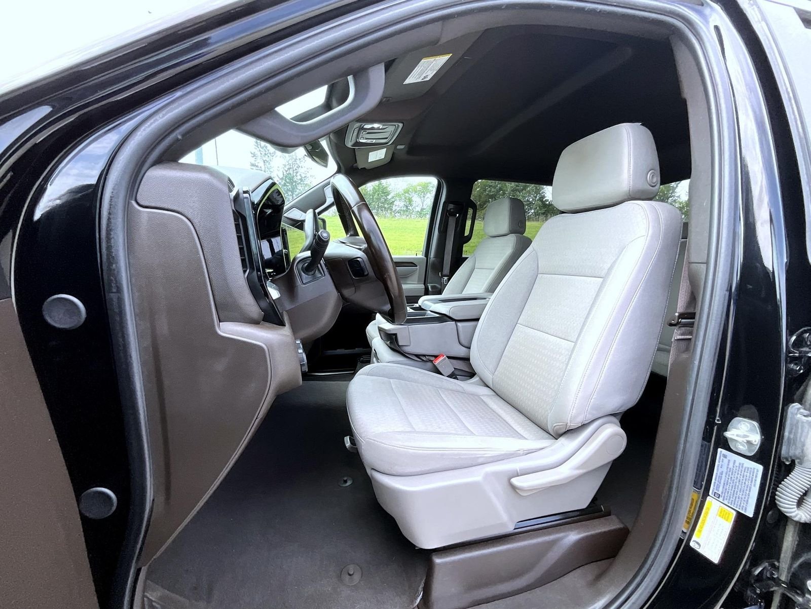 Used 2024 Black Chevrolet LT image 11