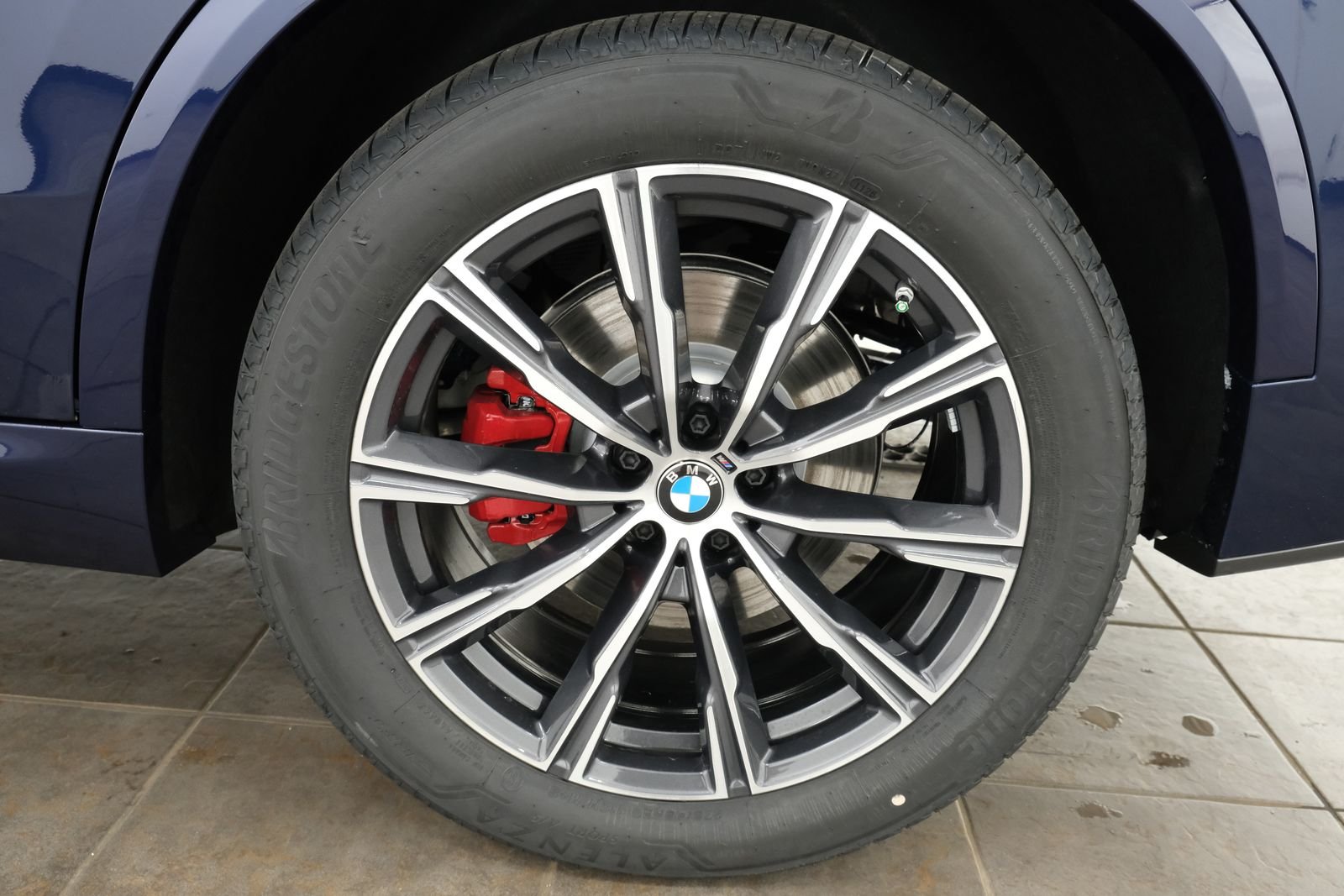 New 2026 Tanzanite Blue II Metallic BMW xDrive40i image 60