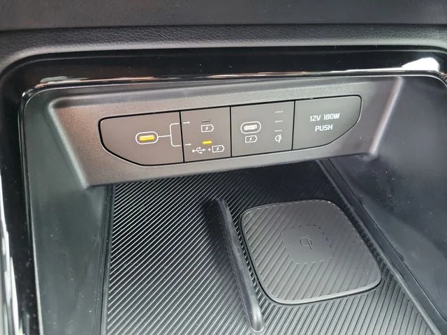 New 2026 Aurora Black Pearl Kia GT-Line AWD image 22