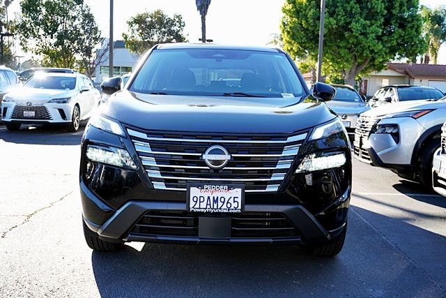 Used 2024 Black Nissan SV image 4