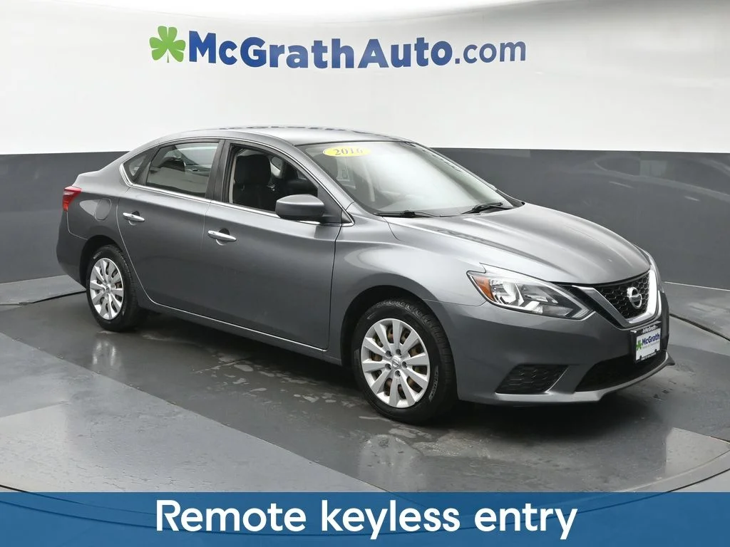 Used 2016 Nissan Sentra S with VIN 3N1AB7AP1GY293980 for sale in Cedar Rapids, IA
