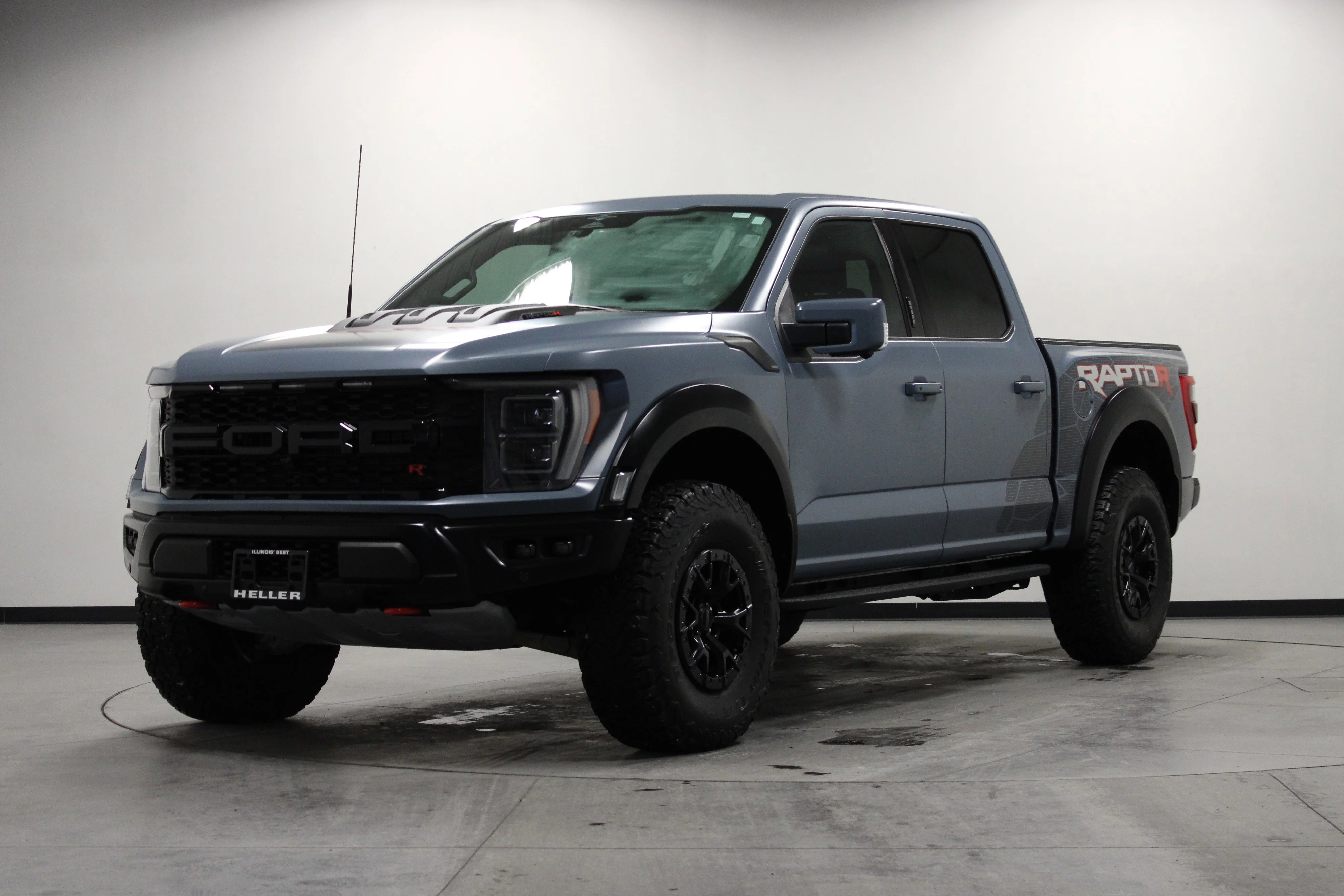 Used 2023 Azure Gray Metallic Ford Raptor image 8