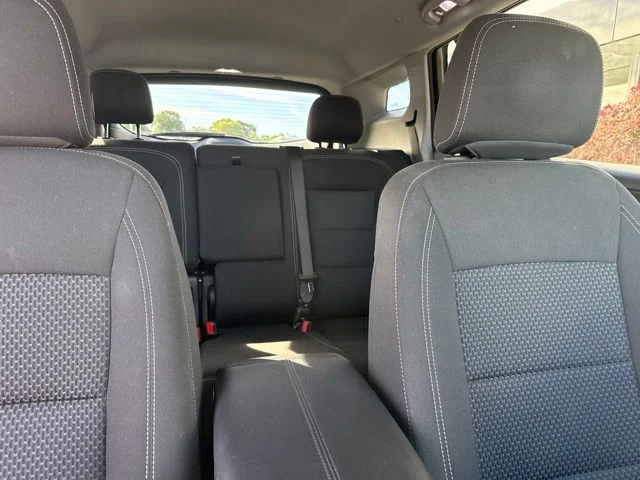 Used 2024 White GMC SLE image 27