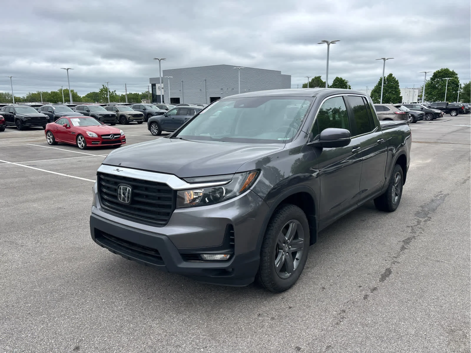 Used 2023 Honda Ridgeline RTL with VIN 5FPYK3F5XPB028666 for sale in Kansas City
