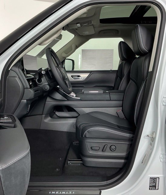 New 2027 White INFINITI LUXE image 13