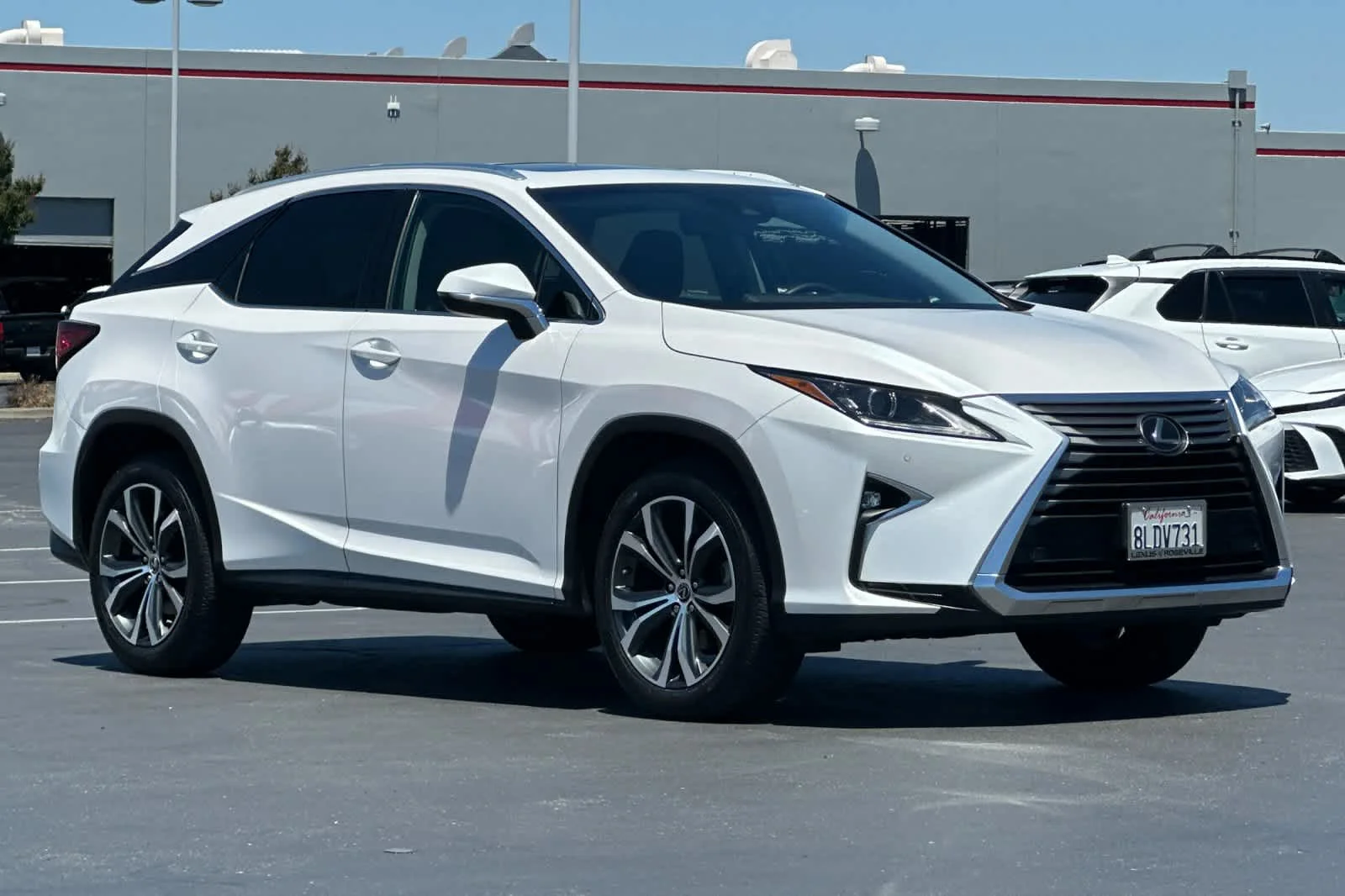 Used 2019 Eminent White Pearl Lexus  image 5