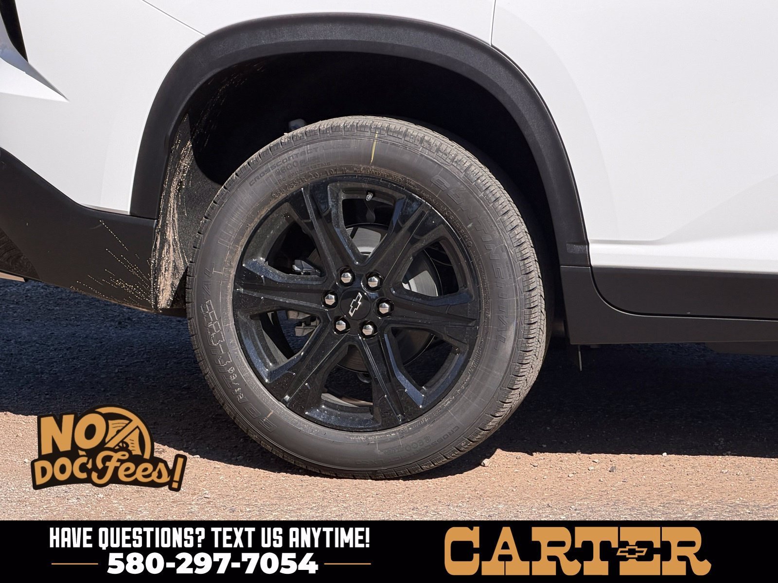 2027 Chevrolet Traverse LT - Photo 10