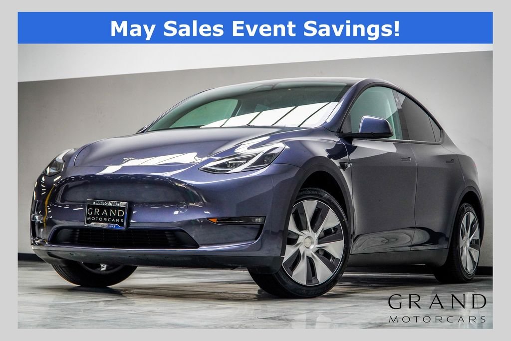 2023 Tesla Model Y Long Range Dual Motor All-Wheel Drive's photo
