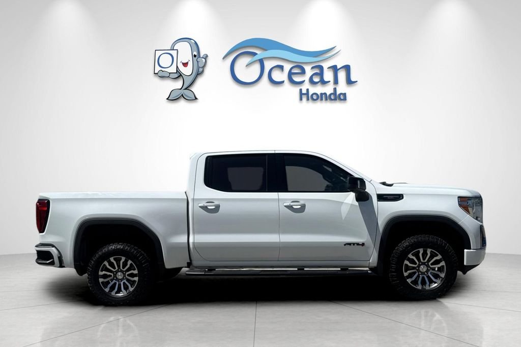 Used 2020 Summit White GMC AT4 image 3